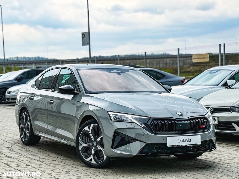 Skoda Octavia 2.0 TSI 265 CP DSG RS - 30