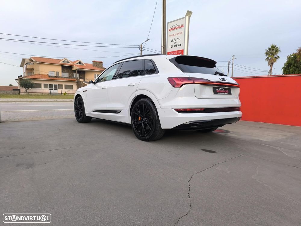 Audi e-tron 55 quattro S line - 19