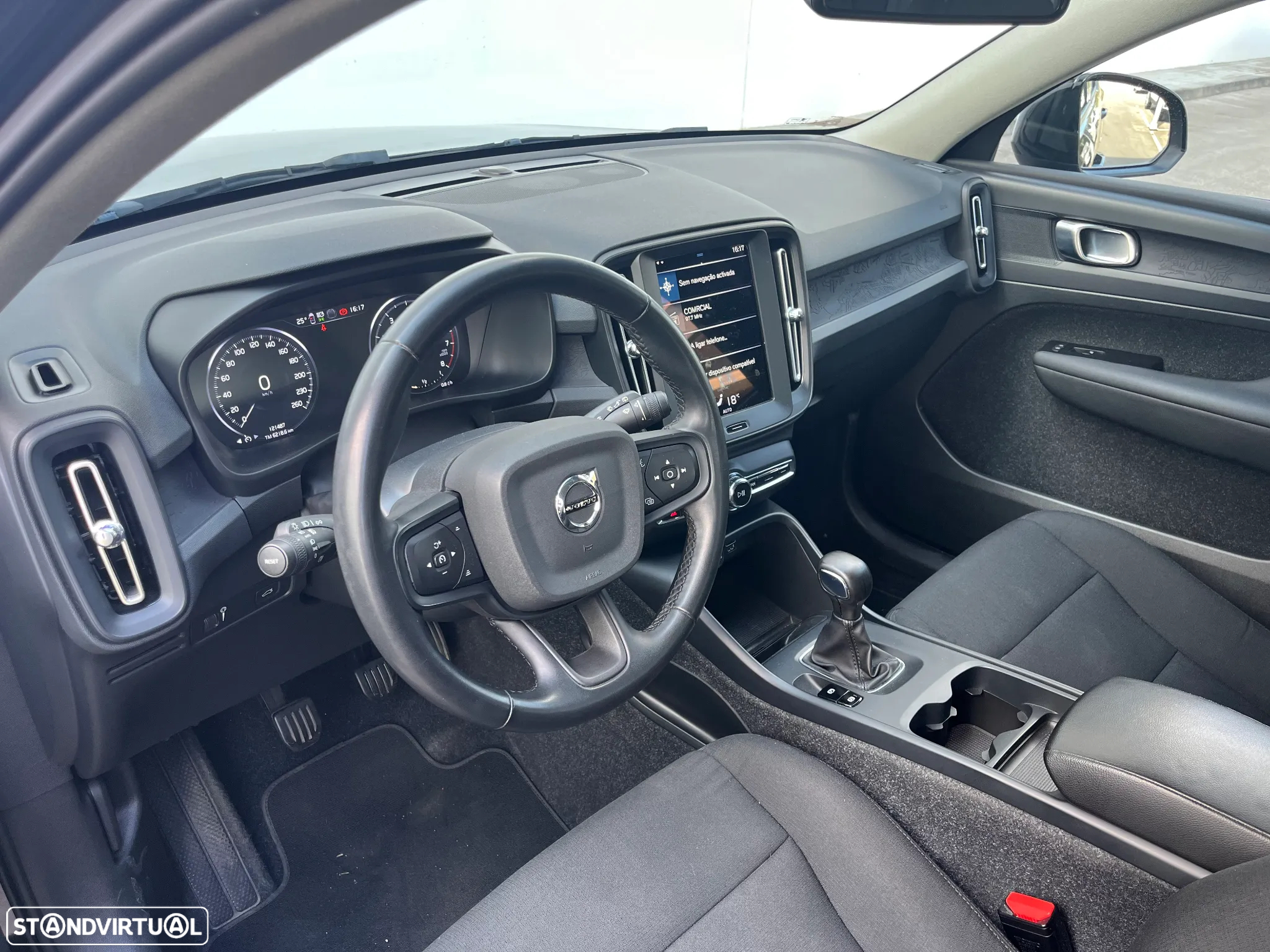 Volvo XC 40 1.5 T2 Essential - 11