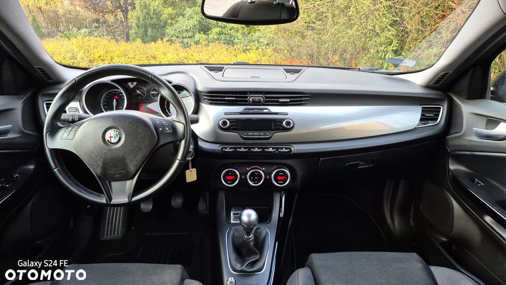 Alfa Romeo Giulietta 1.4 TB MultiAir Distinctive - 10
