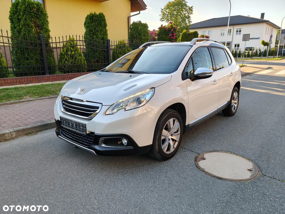 Peugeot 2008 PureTech 110 Stop&Start Allure - 4