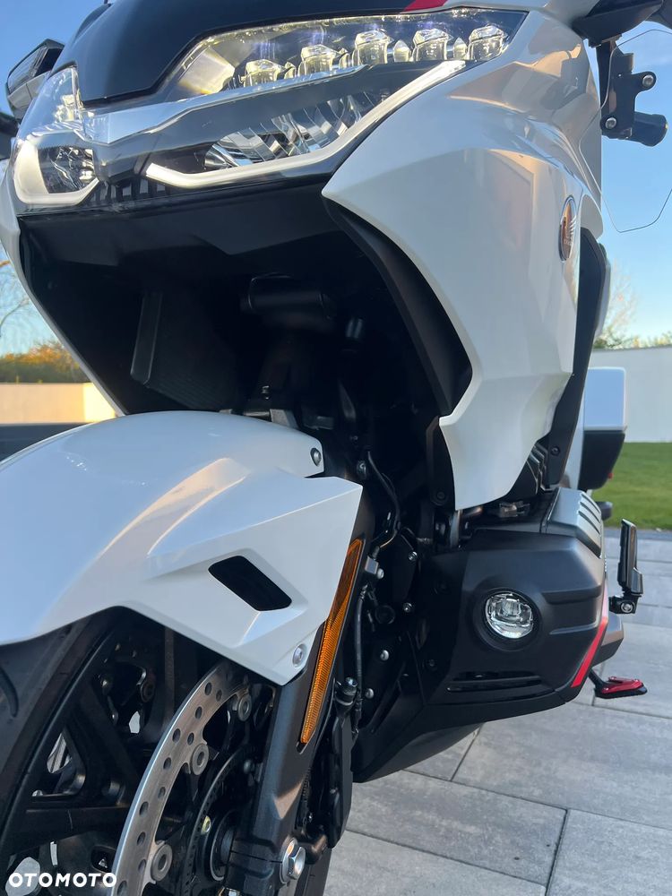 Honda GL - 11