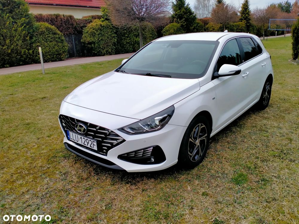 Hyundai i30 1.5 T-GDI 48V Comfort DCT - 1