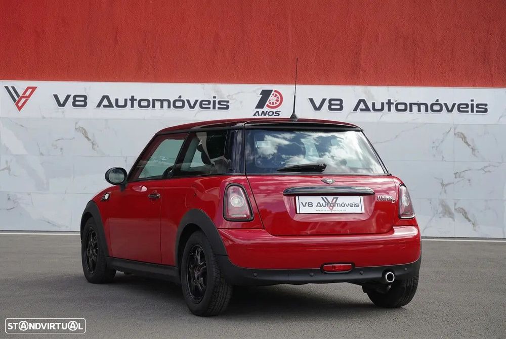 MINI 3 Portas Cooper D - 4