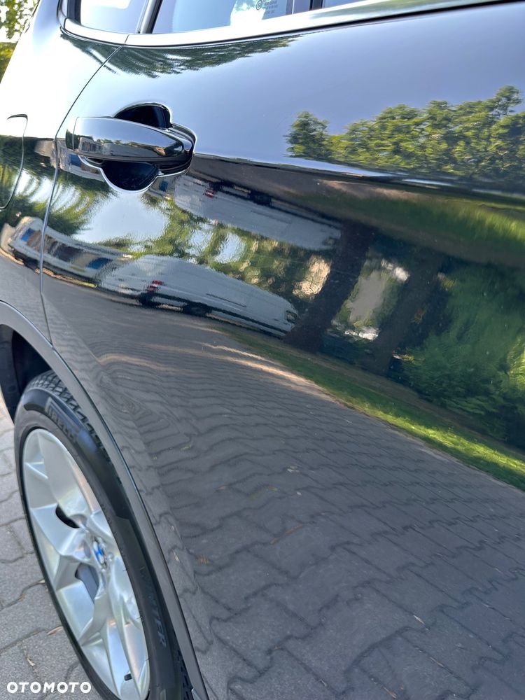 BMW X1 xDrive18d xLine - 12