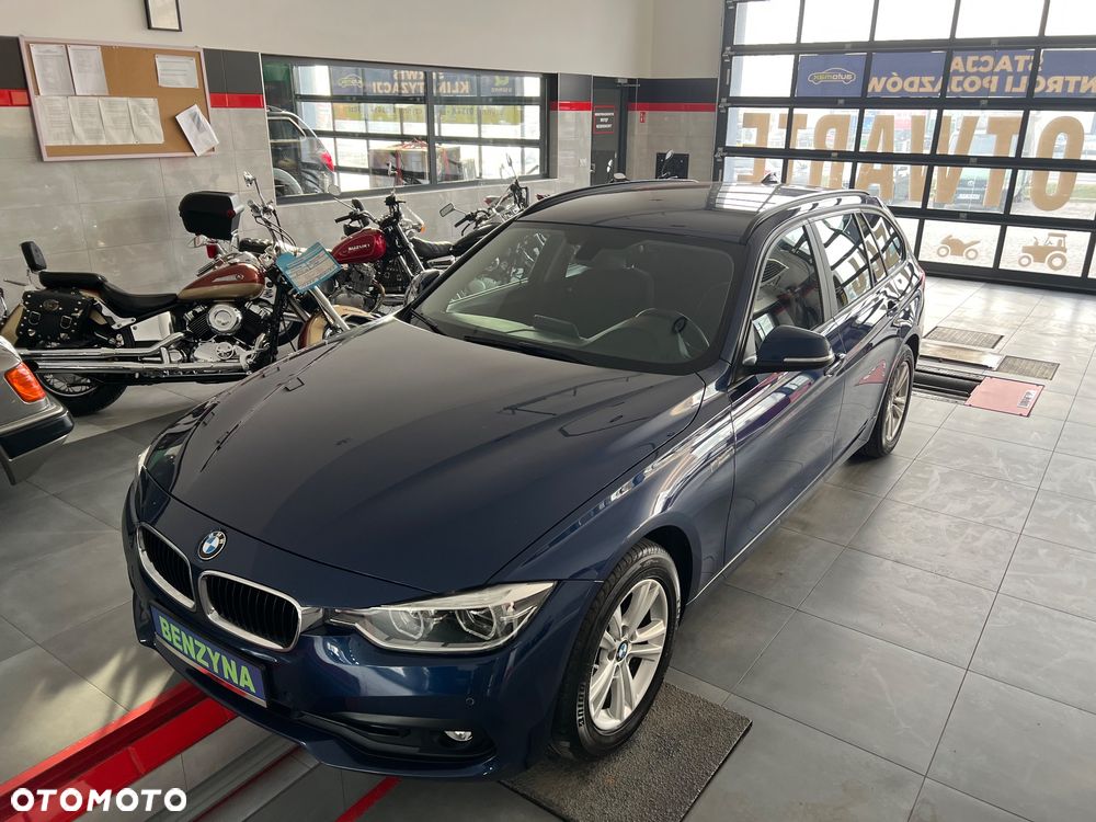 BMW Seria 3 318i Edition Luxury Line Purity - 2