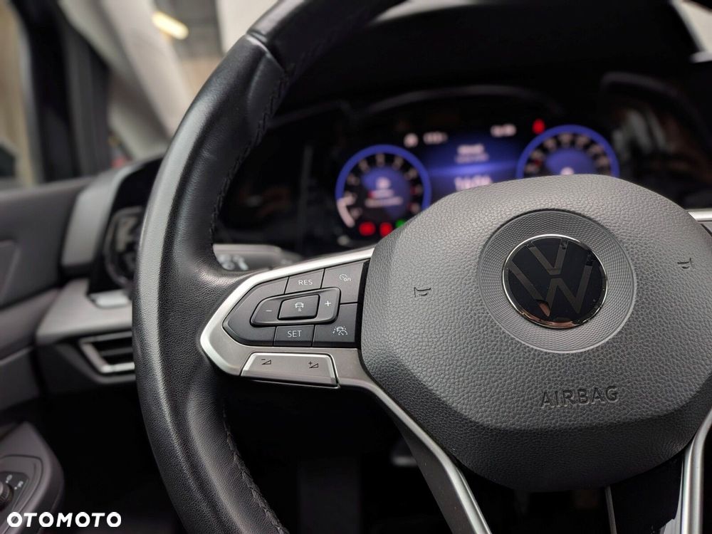 Volkswagen Golf 2.0 TSI Style DSG - 19