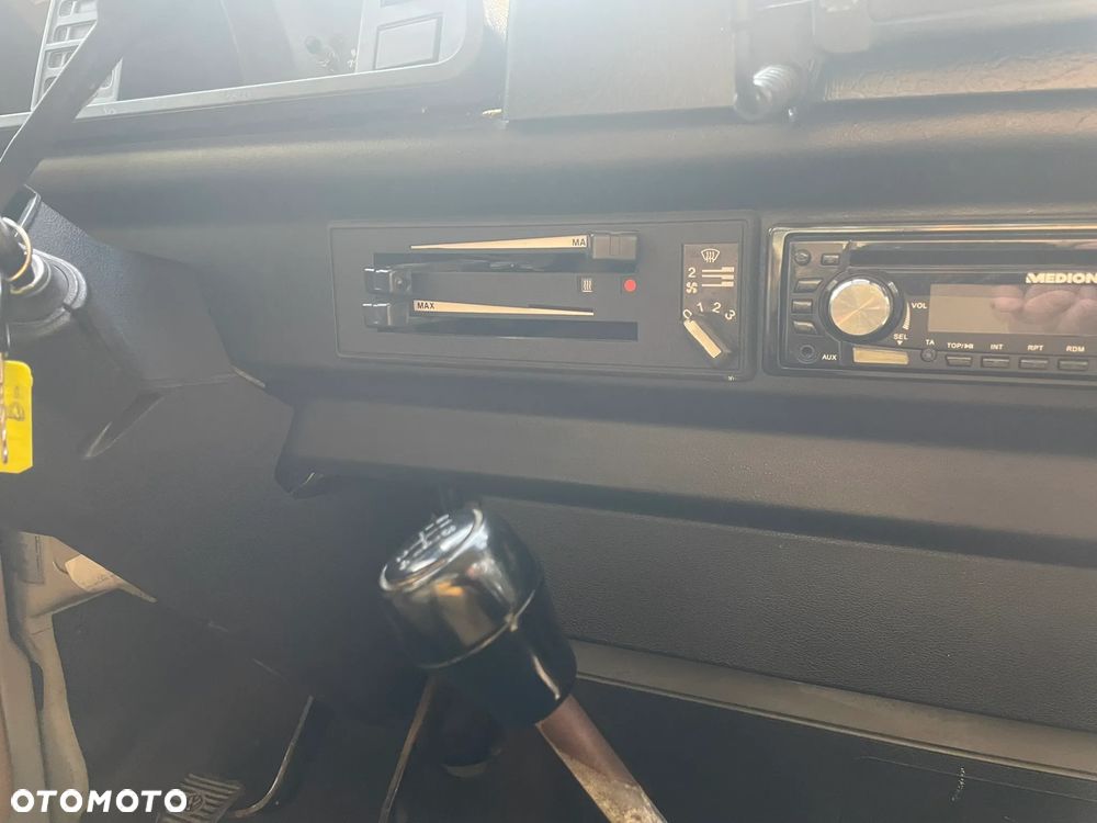 Volkswagen Transporter T-3 - 3