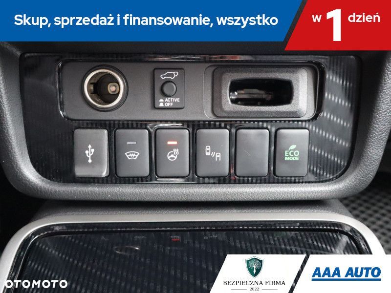 Mitsubishi Outlander - 18