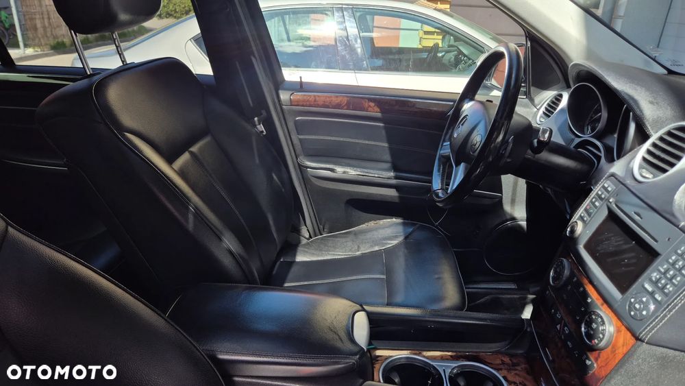Mercedes-Benz GL 450 4Matic 7G-TRONIC - 13