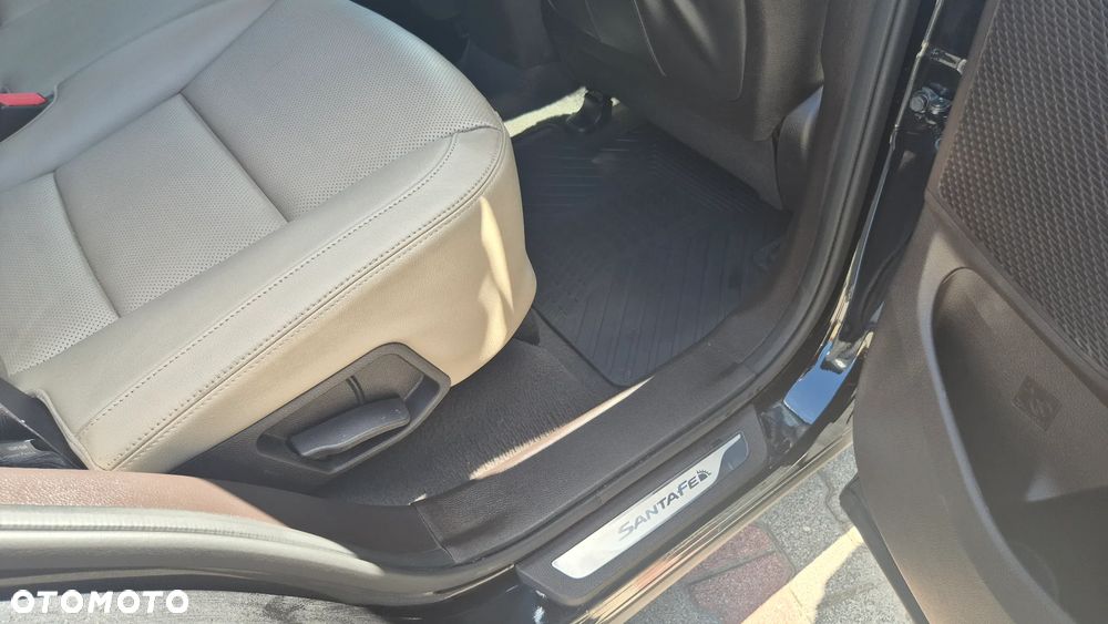 Hyundai Santa Fe 2.0 CRDi Executive 4WD - 7