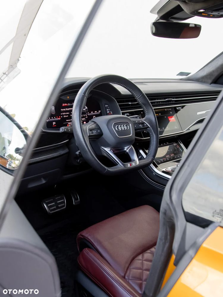 Audi SQ8 - 15