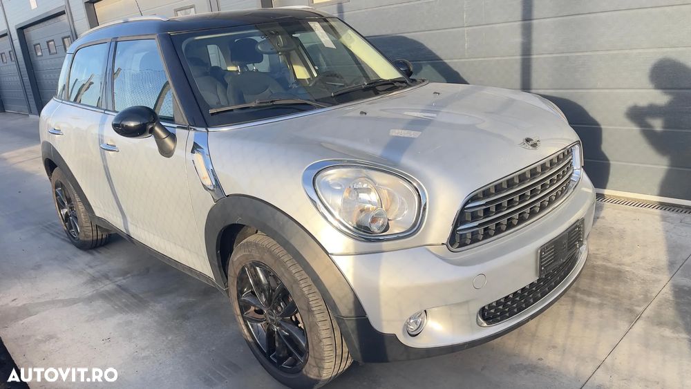 Mini Countryman - 1