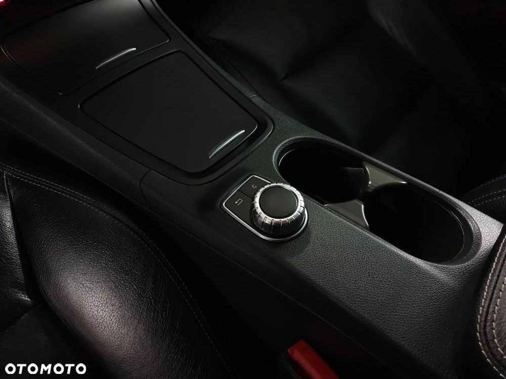 Mercedes-Benz Klasa B 200 CDI (BlueEFFICIENCY) 7G-DCT - 29