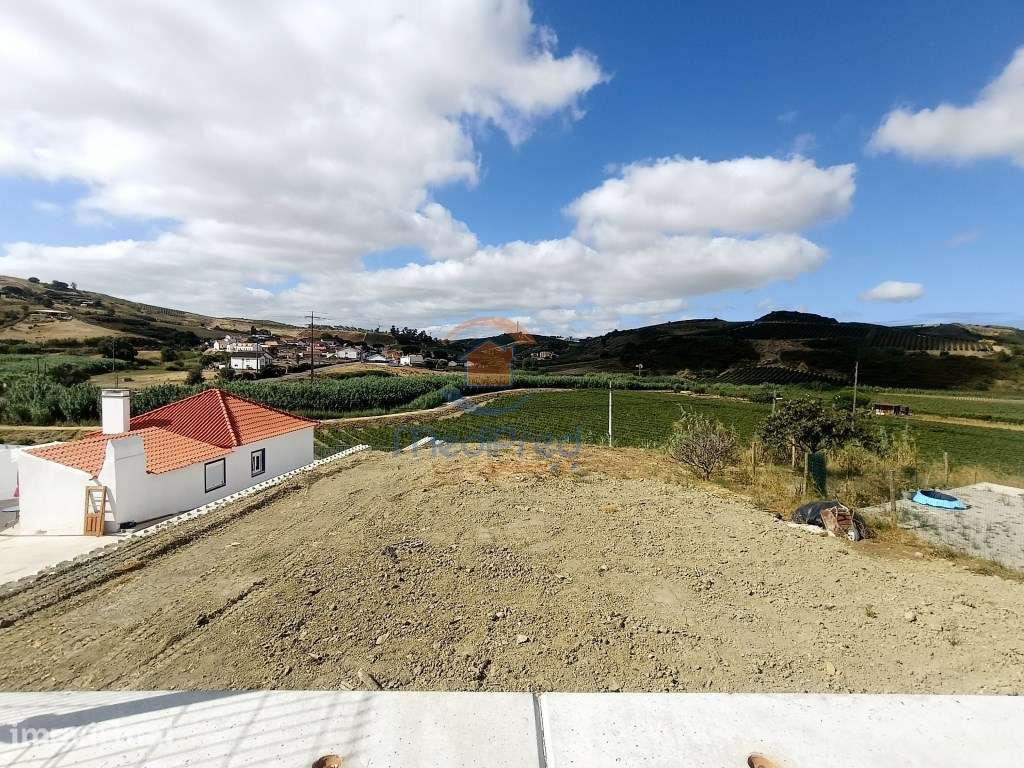 Terreno urbano 524 m2 a 10 minutos de Torres Vedras! - Grande imagem: 3/14
