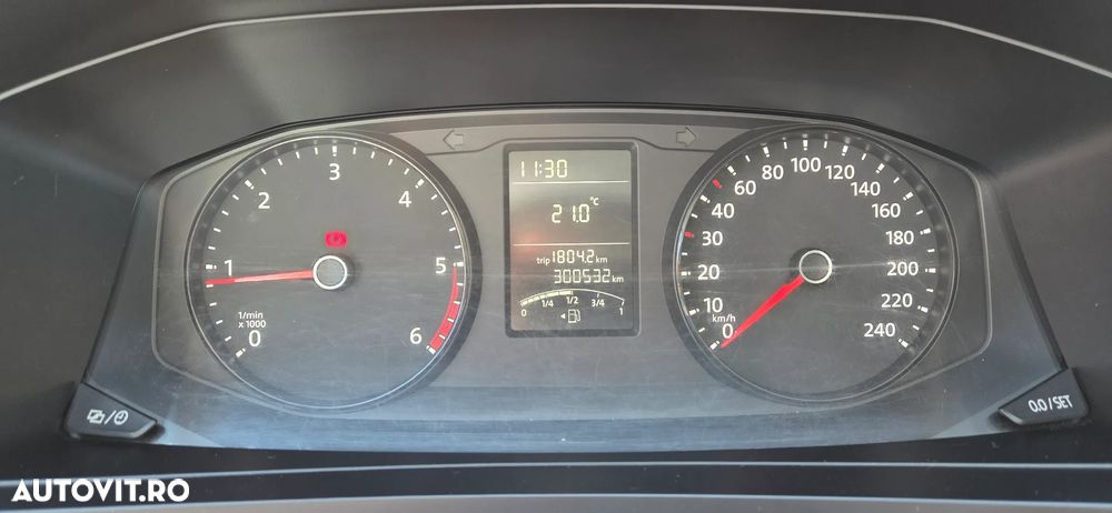 Volkswagen Transporter Kombi T6 2.0 TDI 75 kW LR - 18