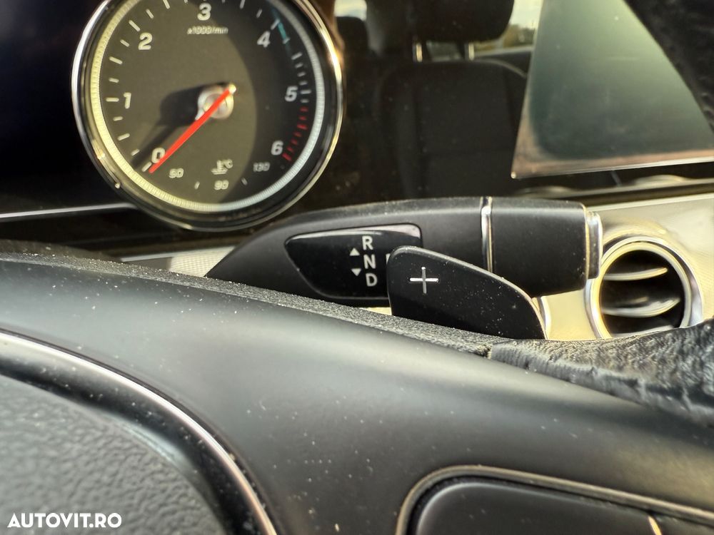 Mercedes-Benz E 200 d 9G-TRONIC - 21