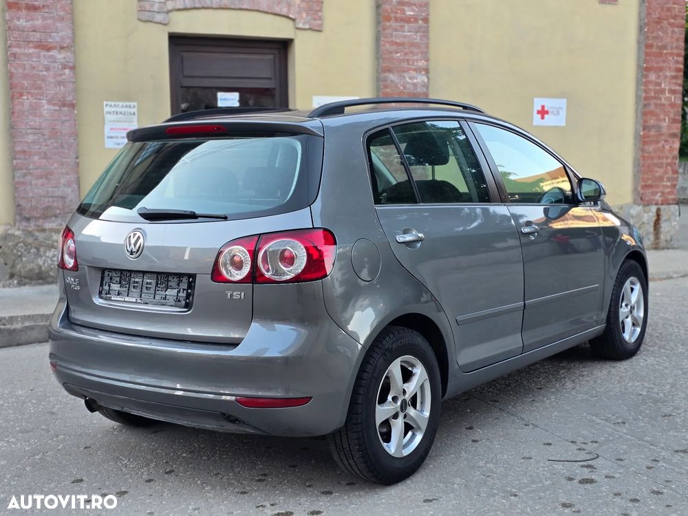Volkswagen Golf 1.2 TSI BlueMotion Technology DSG Comfortline - 4