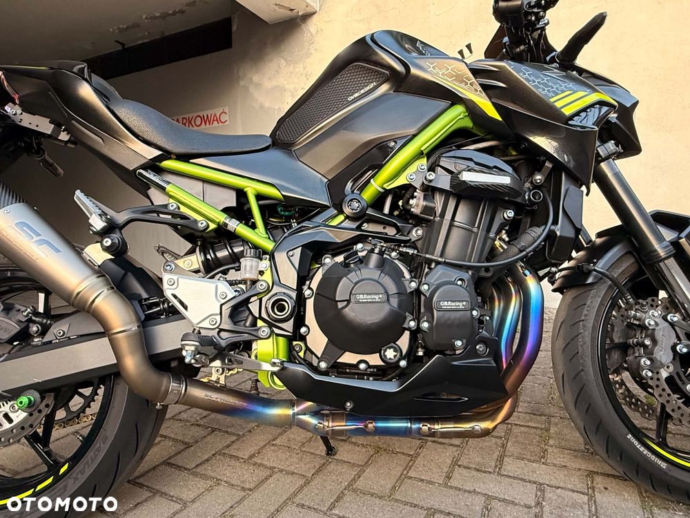 Kawasaki Z 900 - 11