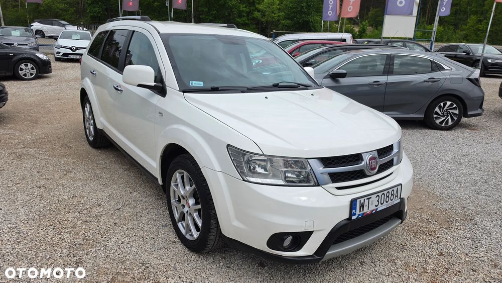 Fiat Freemont 2.0 Multijet 16V DPF Automatik Allrad Lounge - 2