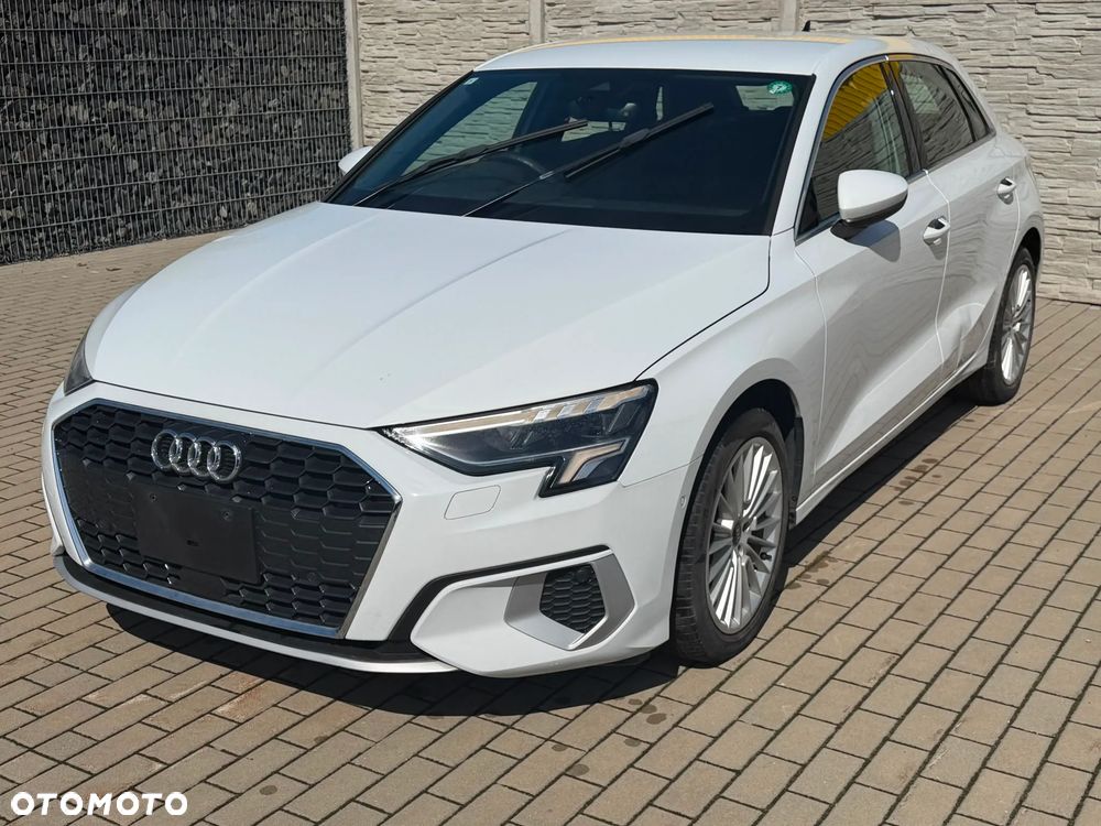 Audi A3 Sportback - 8