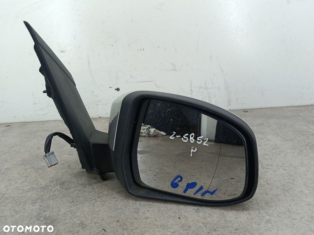 LUSTERKO PRAWE FORD FOCUS II FL 03 - 10