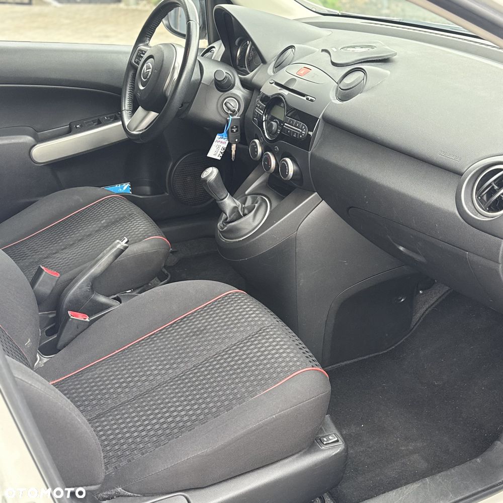 Mazda 2 1.3 MZR Active - 17