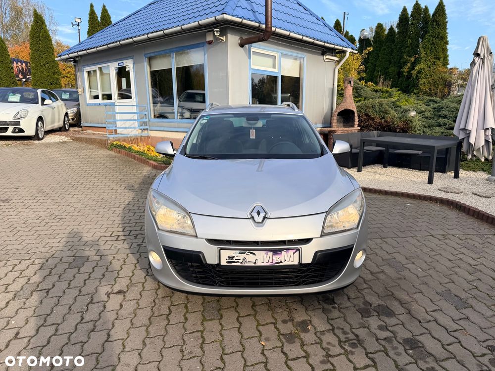Renault Megane 2010 photo 2