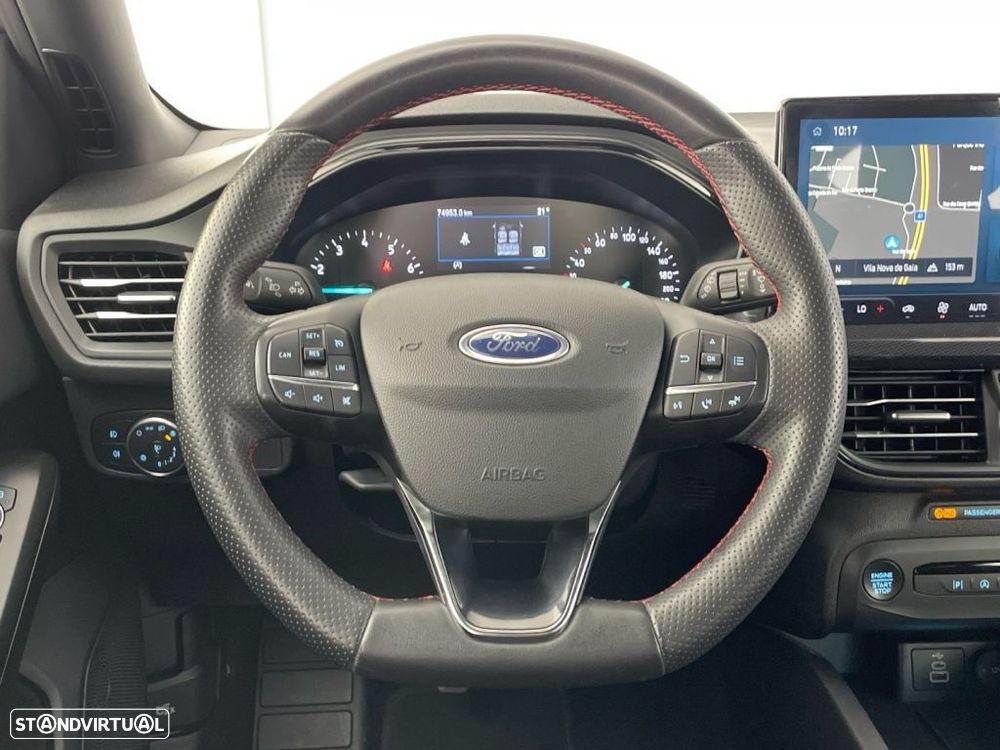 Ford Focus 1.0 EcoBoost MHEV ST-Line - 14