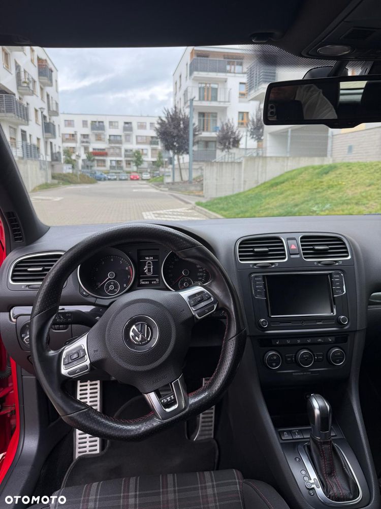 Volkswagen Golf - 13