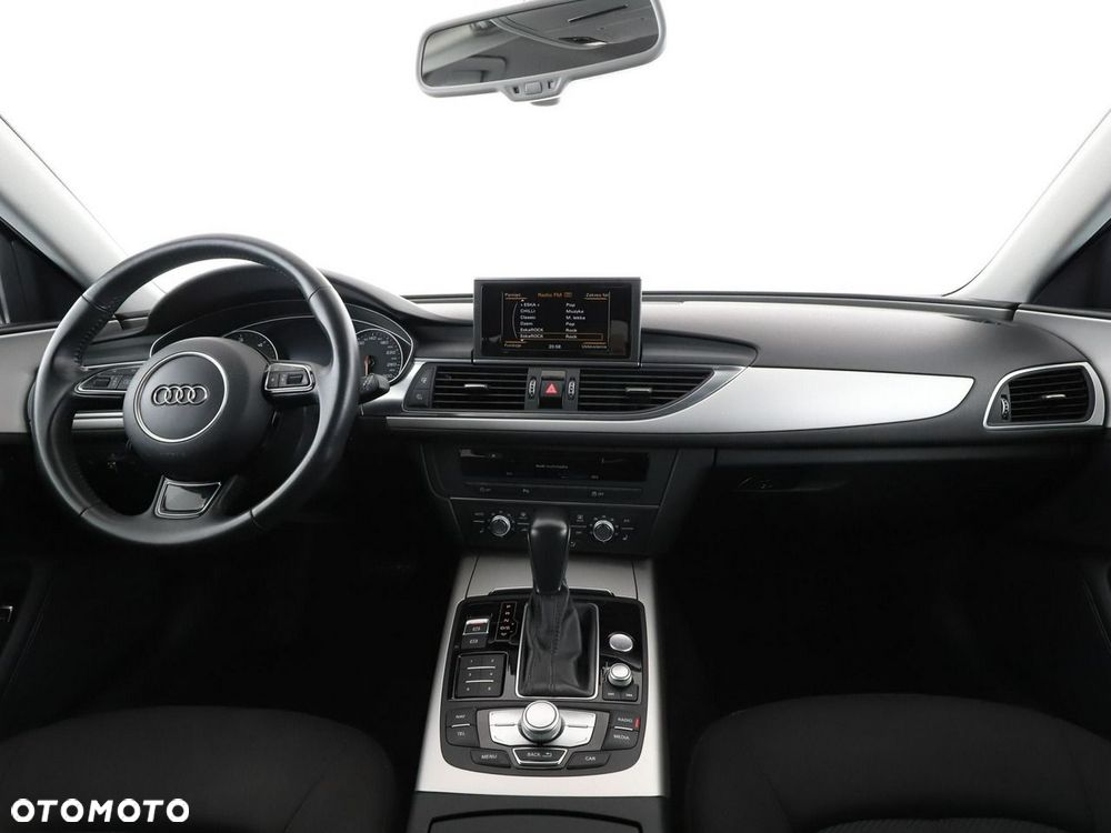 Audi A6 Avant 2.0 TDI Ultra S tronic - 16
