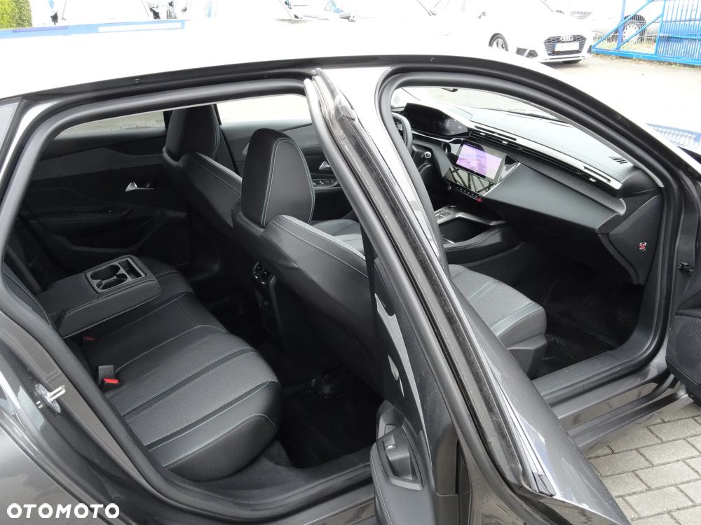 Peugeot 308 BlueHDi 130 EAT8 Stop & Start Allure Pack - 10