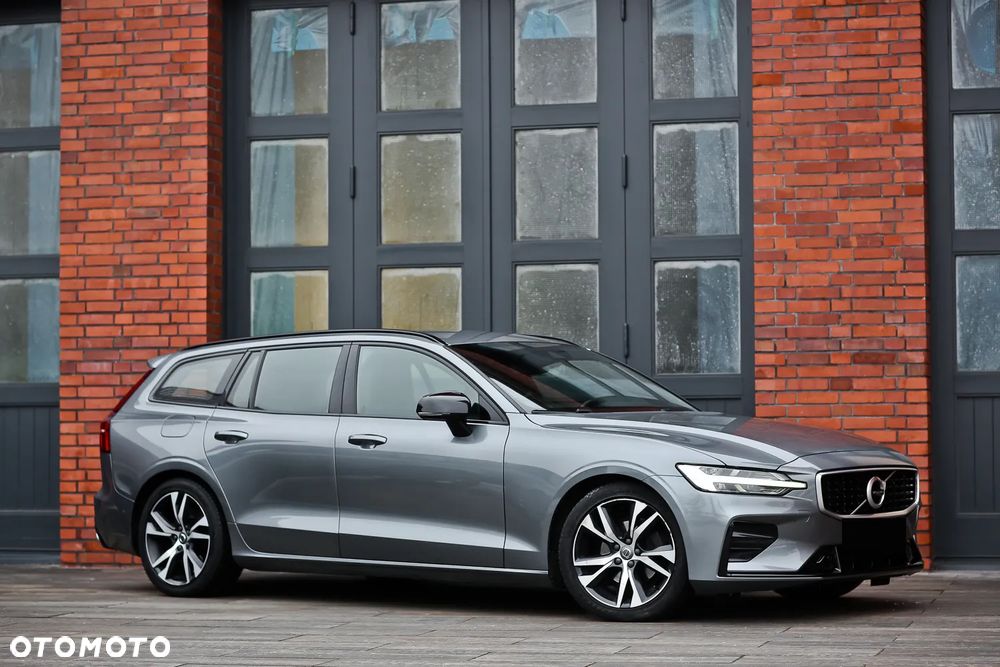 Volvo V60 D4 Geartronic R-Design - 4