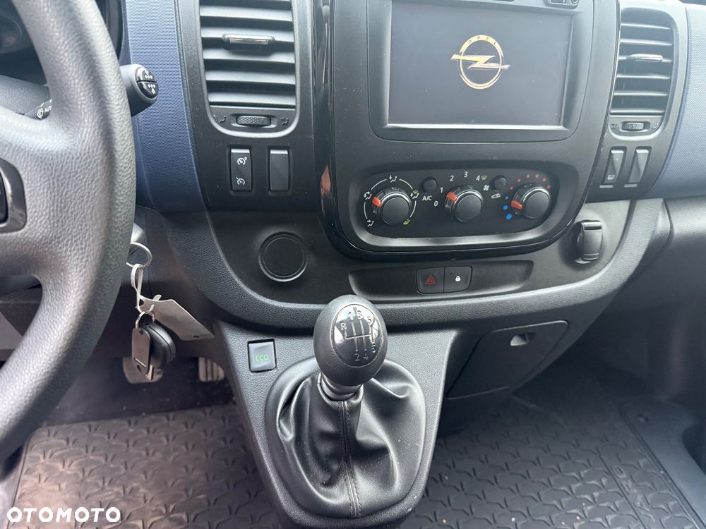 Opel VIVARO - 30