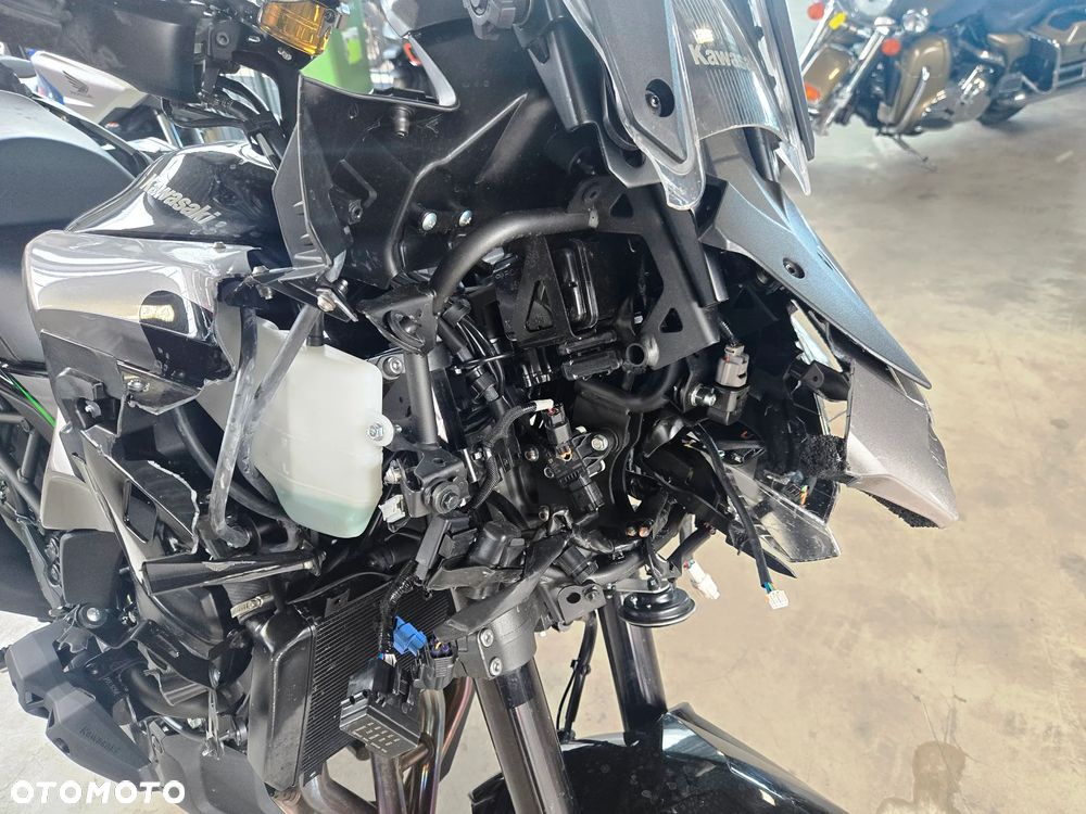Kawasaki Versys 1000 - 11