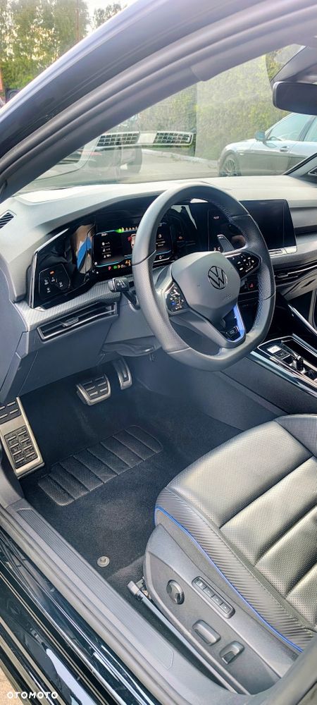 Volkswagen Golf - 4