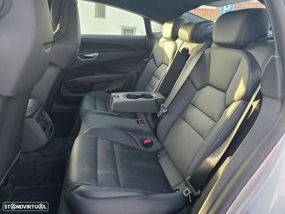 Audi e-tron GT quattro - 19