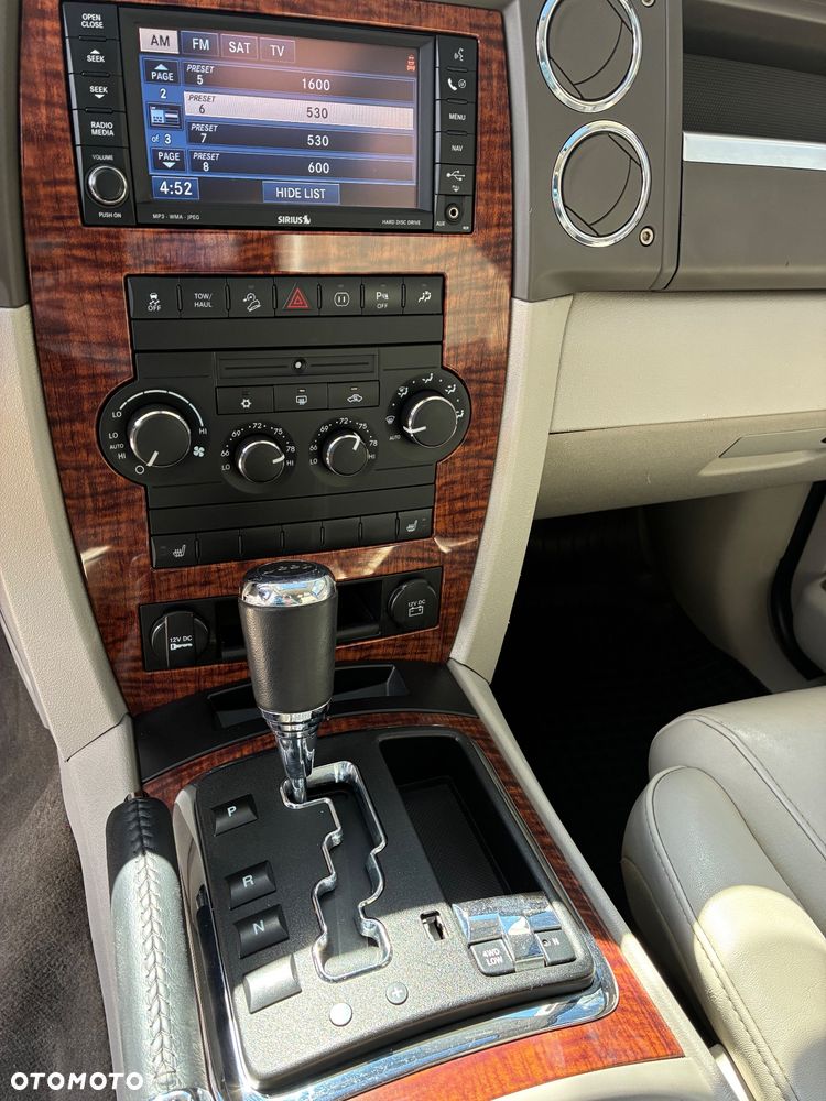 Jeep Commander 5.7 V8 HEMI Automatik Limited - 7