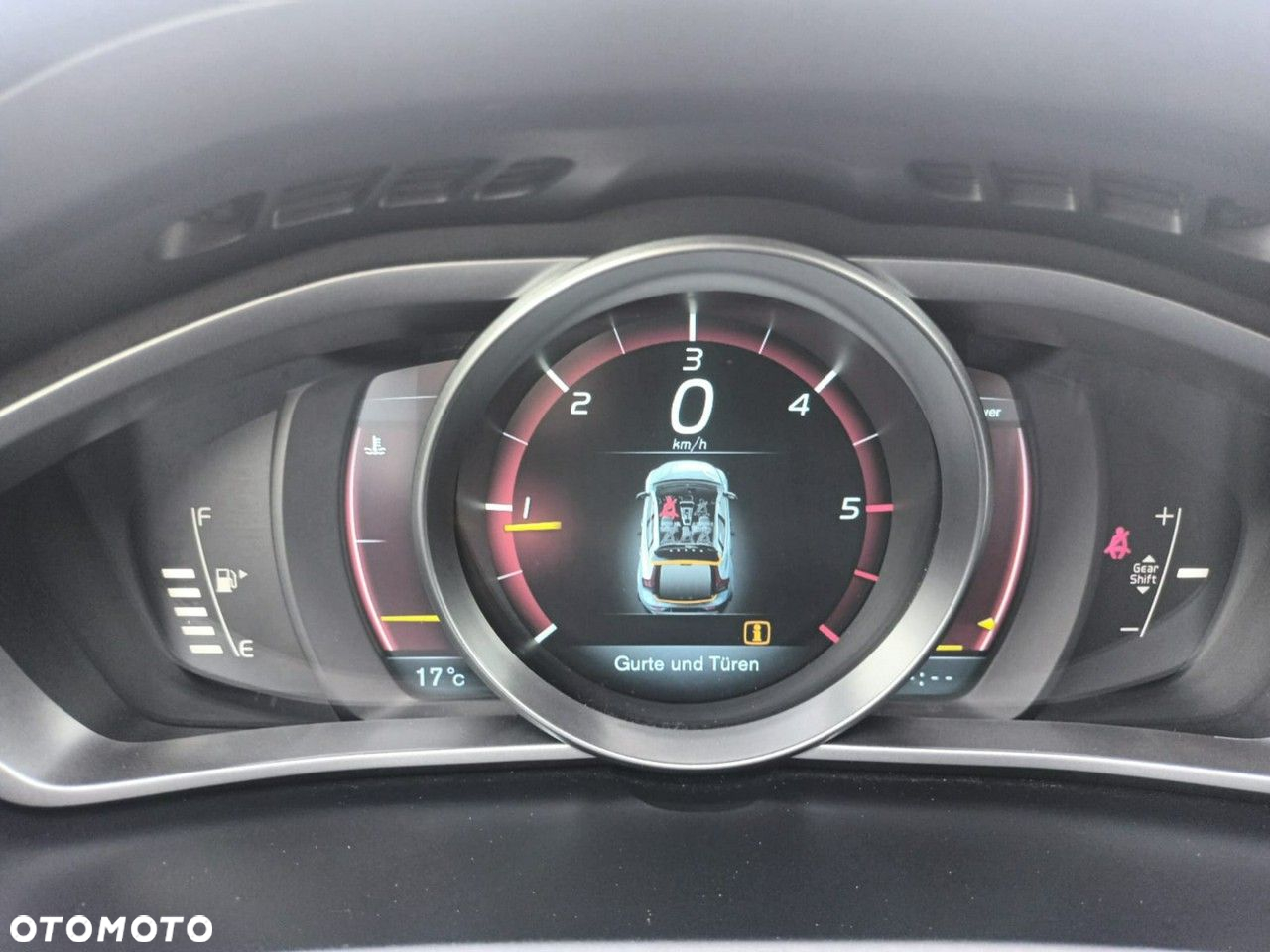 Volvo V40 - 19