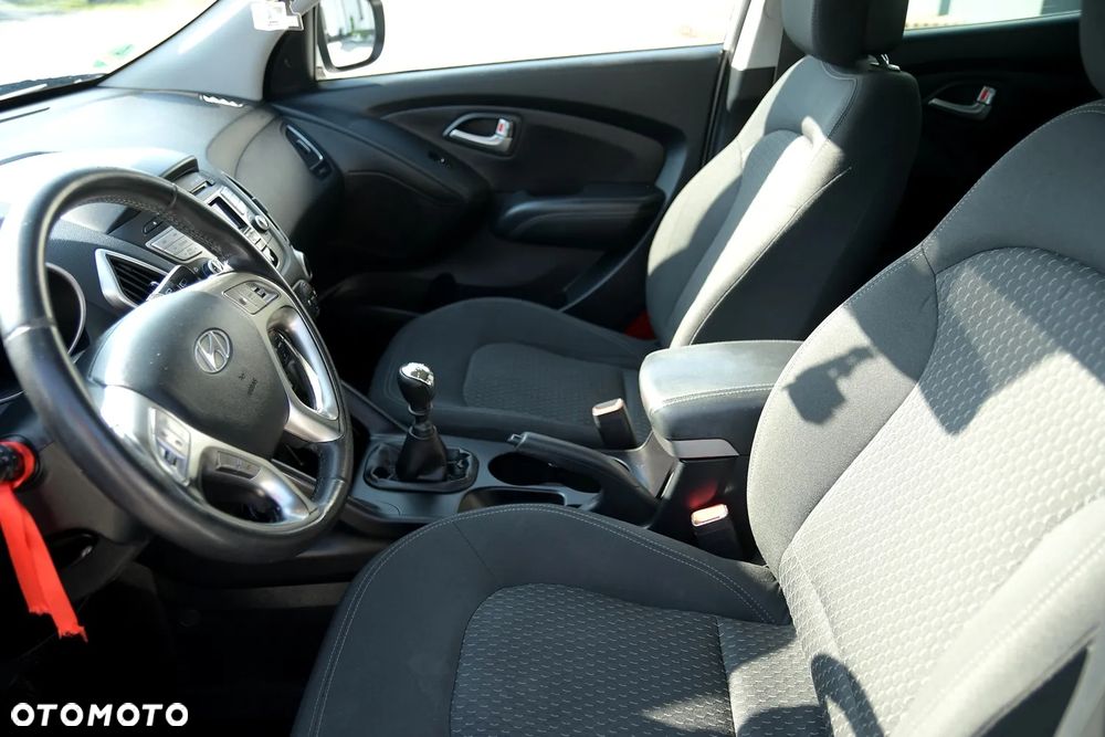 Hyundai ix35 - 25