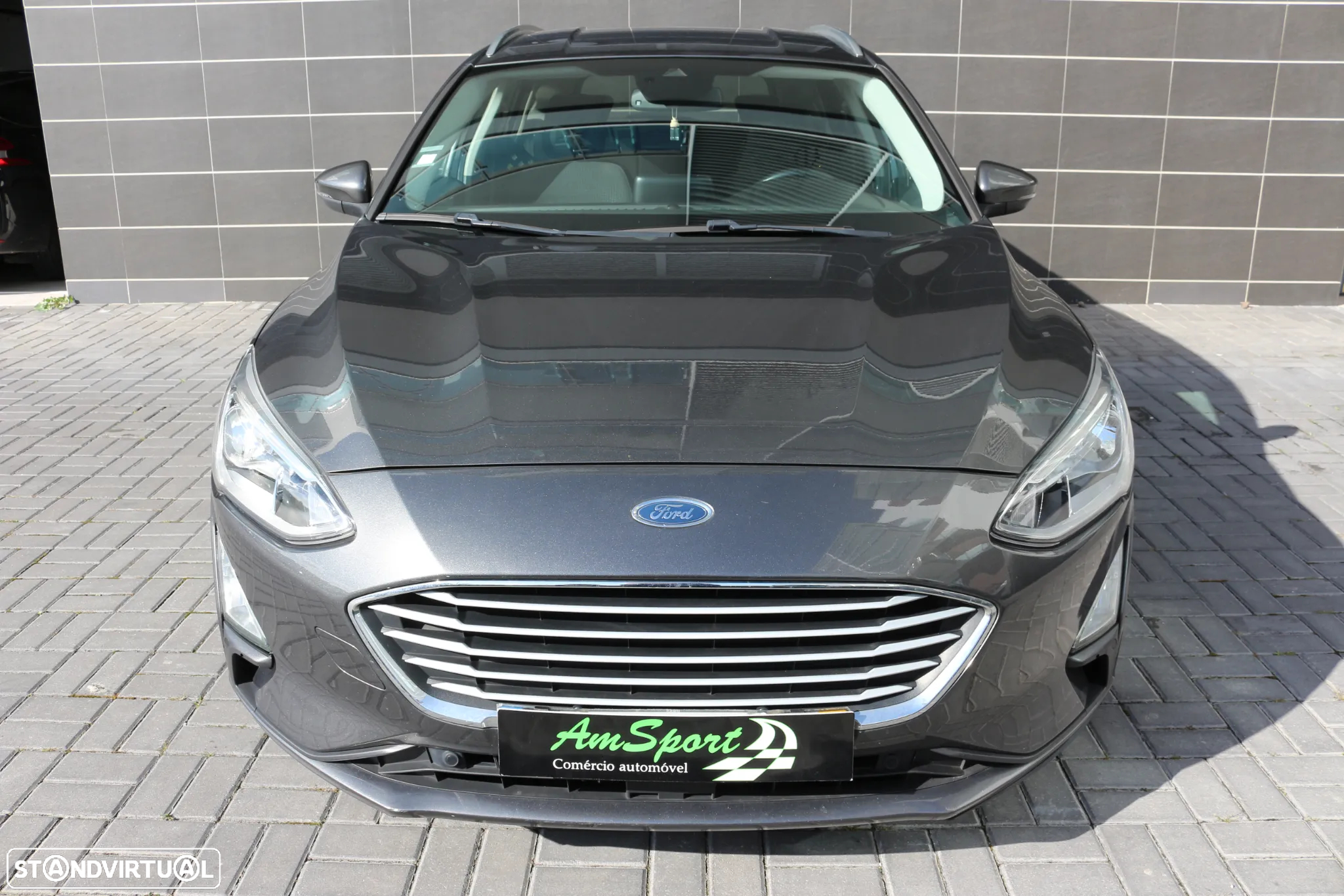 Ford Focus SW 1.5 TDCi EcoBlue Connected - 4