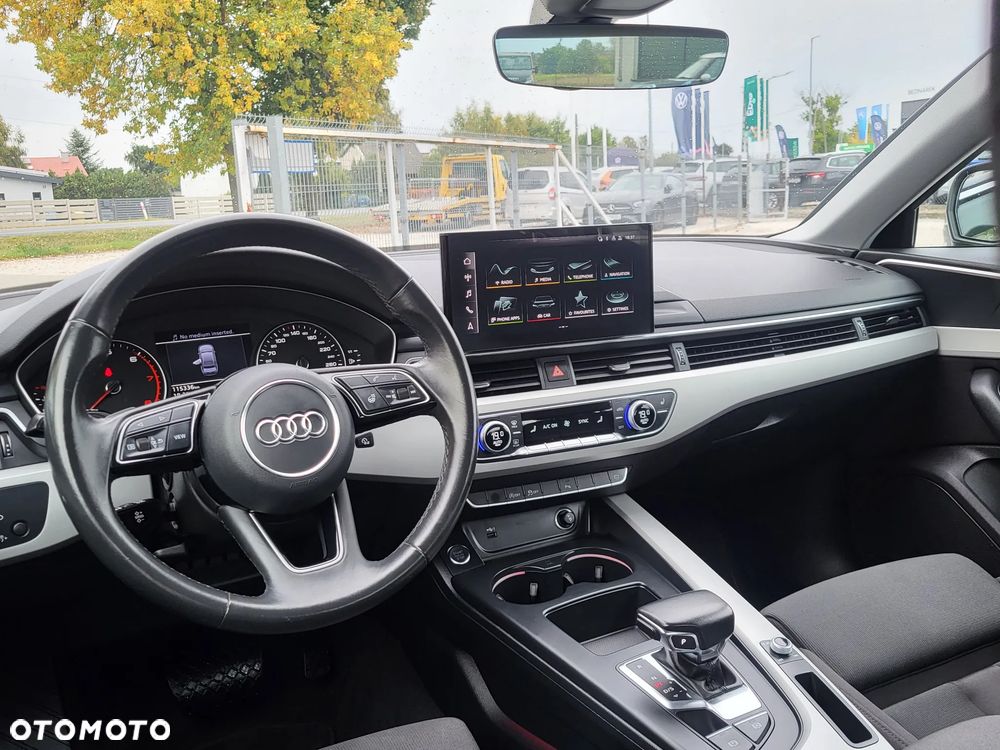 Audi A4 Limousine 35 TFSI mHEV Advanced S tronic - 17
