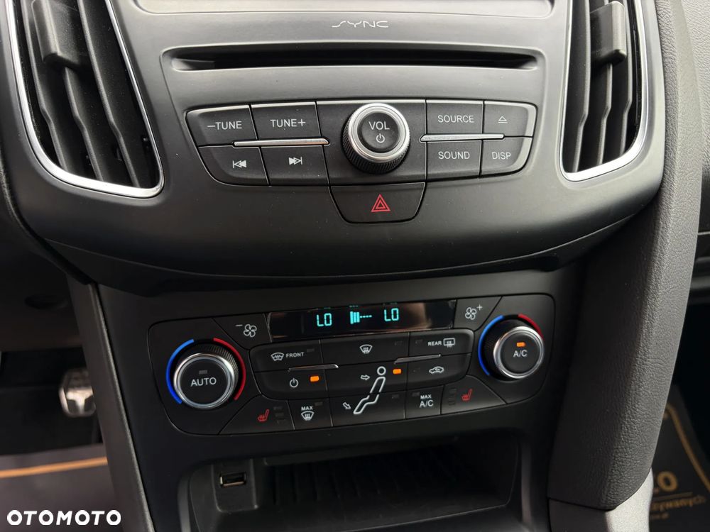 Ford Focus 1.5 EcoBoost STart-Stopp-System ST-LINE - 31