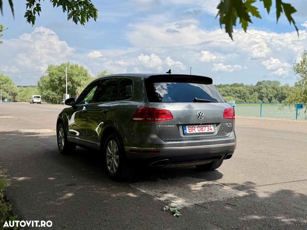 VOLKSWAGEN Touareg 2016 — imagine 3