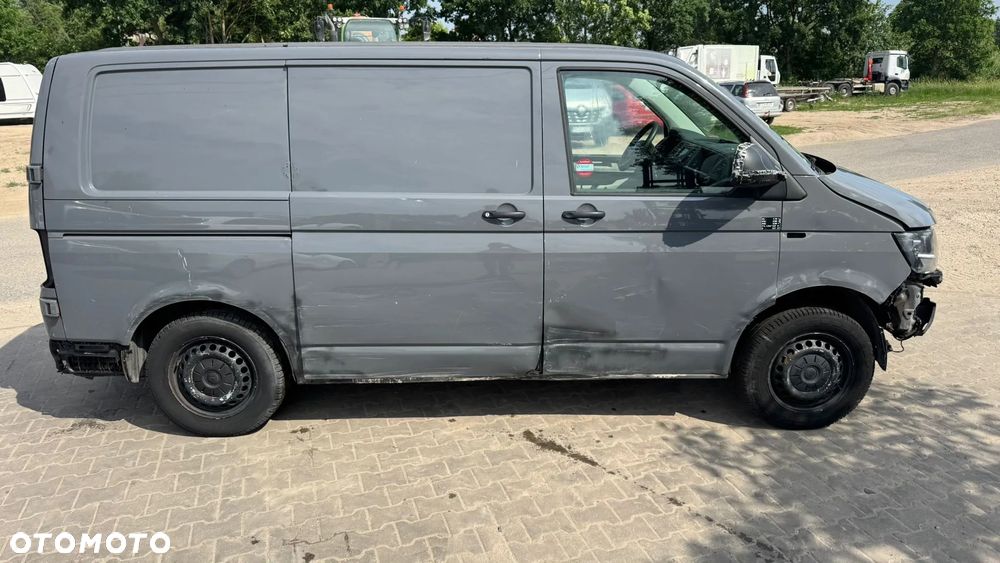 Volkswagen TRANSPORTER T5 - 8