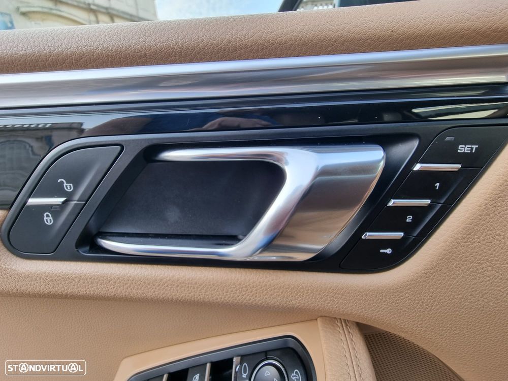 Porsche Macan - 19