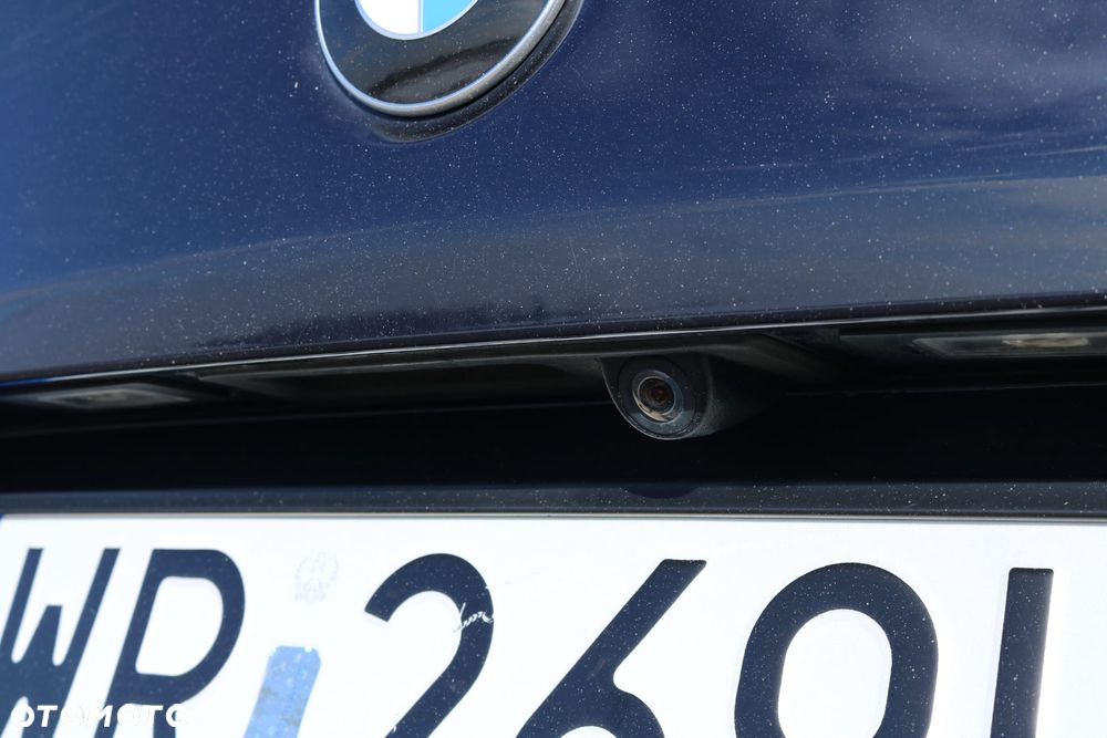 BMW Seria 5 525d xDrive Modern Line - 36