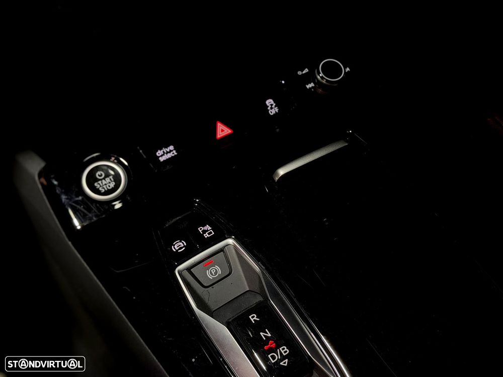 Audi SQ6 e-tron quattro - 36