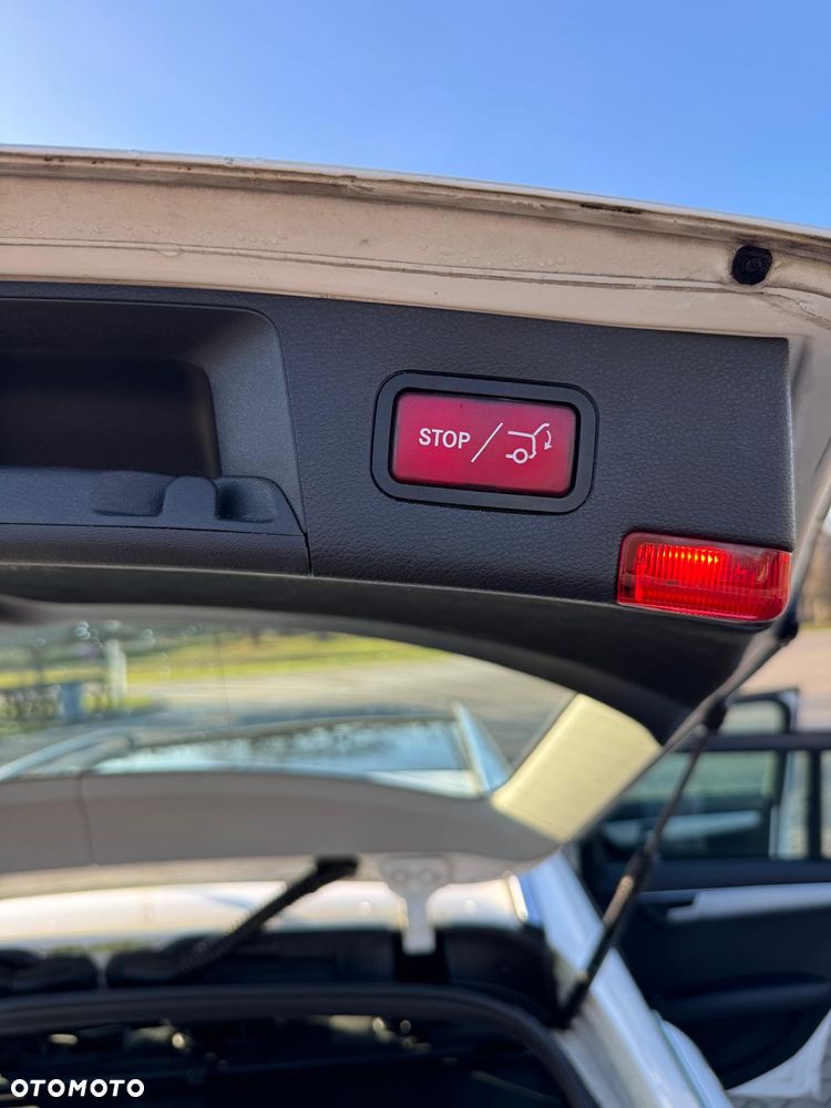 Mercedes-Benz Klasa C 220 CDI DPF (BlueEFFICIENCY) - 25