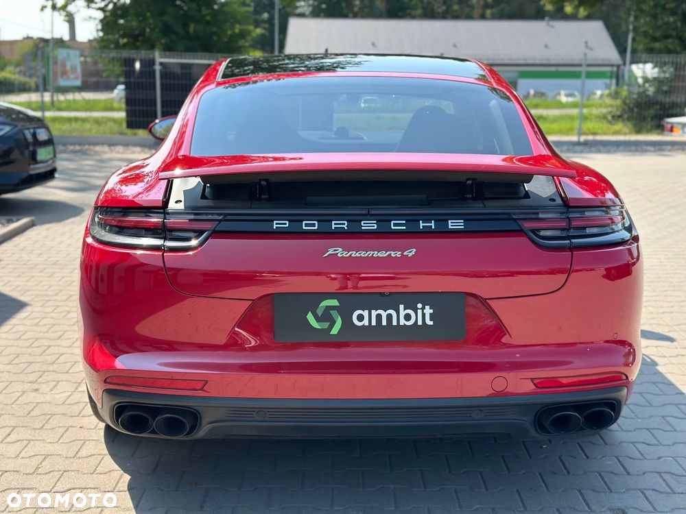Porsche Panamera - 6
